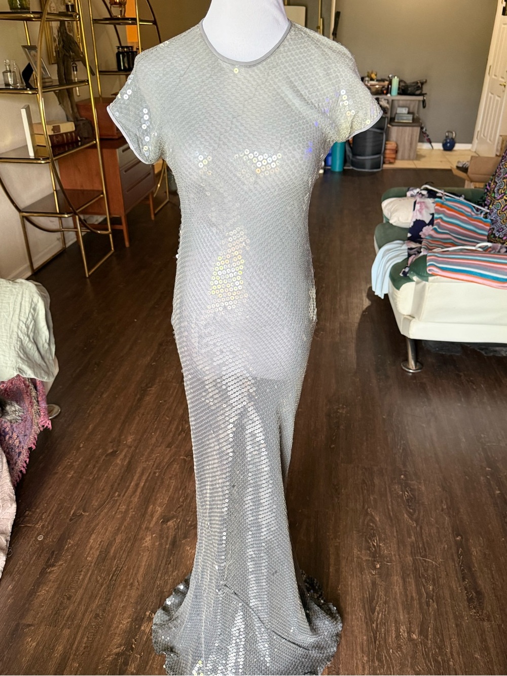 Chetta B Evening Vintage Silver Sequin Evening Gown - Size 6
